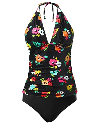 Plus Size Women's Ruched Swim Tops in Green for a Comfortable and Stylish Beach OutfitPlus Size Two Piece Halter Padded Bra Tankini