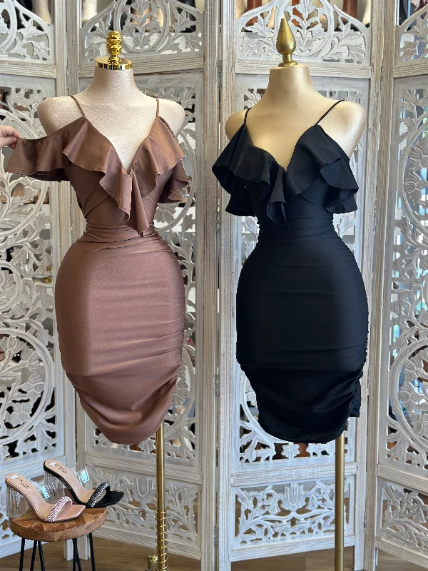 Backless Women Dress for a Sexy and Alluring Look at Evening EventsRuffled Midi Bodycon Ruched Dress- Stretchy