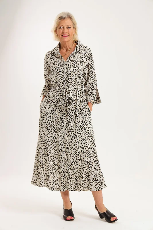 Maxi Women Dress with Floral Print for a Bohemian VibeSpring Shirt-Waister: Cheetah