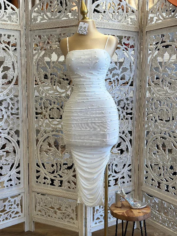 Empire Waist Women Dress to Accentuate the Bust and Conceal the WaistWhite Pearl Ruched Dress- Stretchy