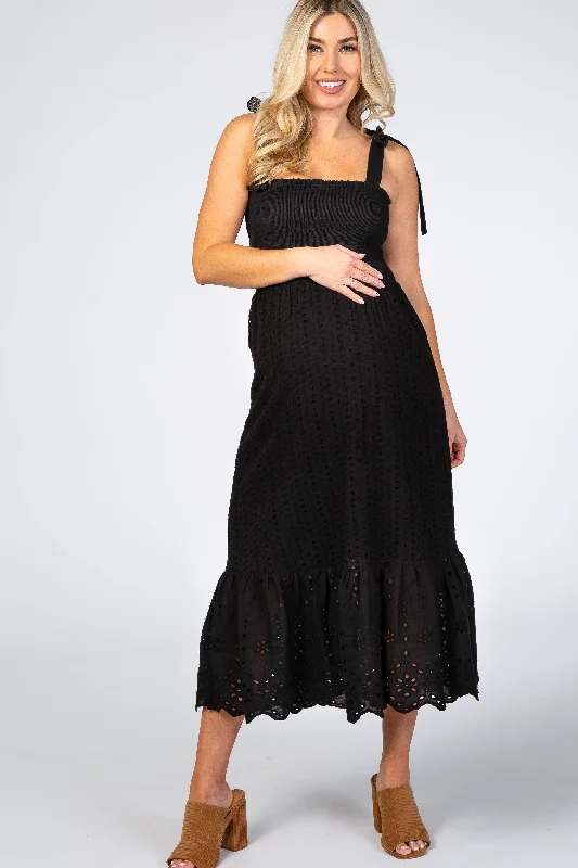 Ball Gown Women Dress with a Full Skirt for a Princess - like LookBlack Eyelet Maternity Dress