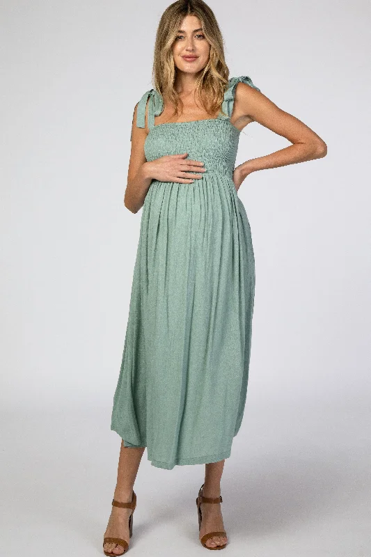 Long - Sleeve Women Dress in Velvet for a Luxurious Winter LookMint Green Smocked Tie Strap Maternity Midi Dress