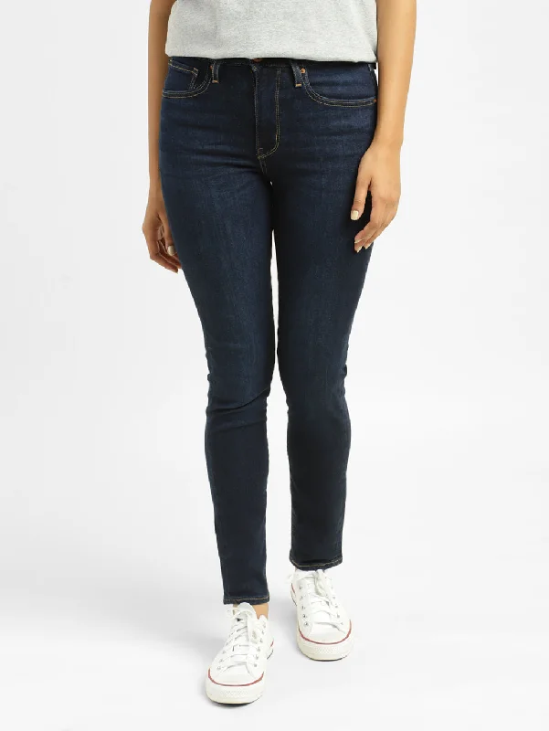 Mom jeans for a nostalgic and casual lookWomen's High Rise 721 Skinny Fit Jeans