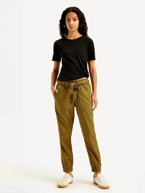 Mom jeans for a nostalgic and casual lookWomen's High Rise Brown Regular Fit Joggers