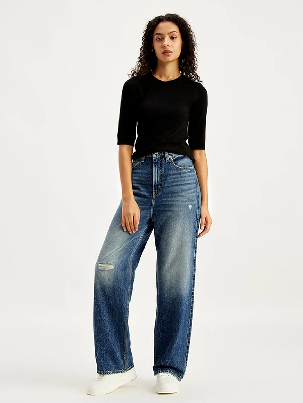 Button - fly women jeans with a traditional touchWomen's High Rise Loose Fit Blue Jeans