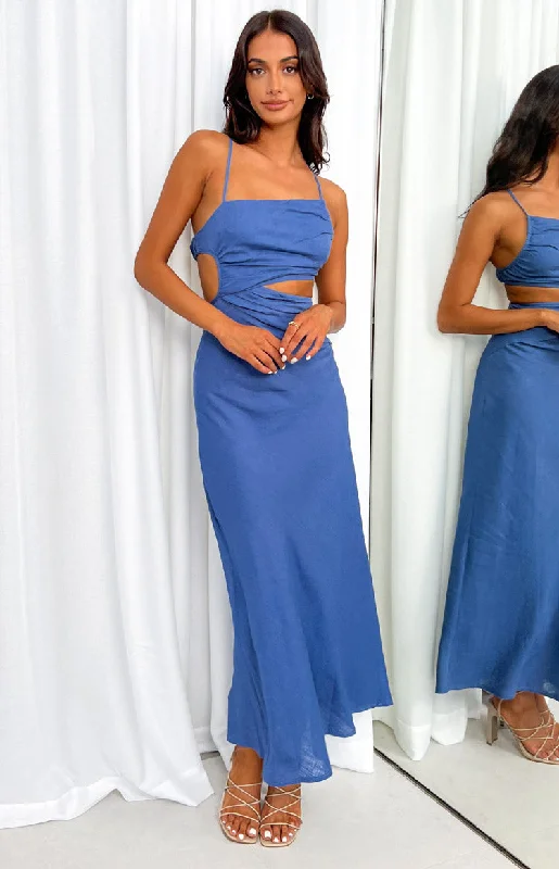 Pleated Women Dress with a Timeless and Elegant TextureLene Blue Maxi Dress