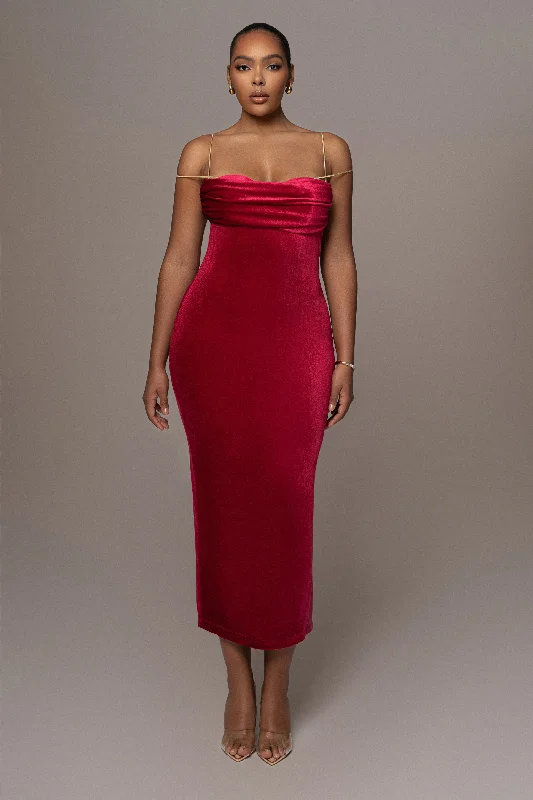 Wrap - Style Women Dress with Adjustable Fit for All Body TypesRed JOSANNA VELVET MIDI DRESS