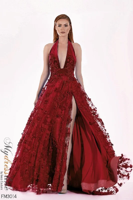 Pleated Women Dress with a Timeless and Elegant TextureAzzure Couture FM3014