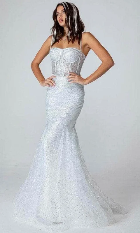 Strapless Women Dress with a Built - in Bra for Comfort and SupportEureka Fashion 9911 - Glittered Sweetheart Neck Evening Gown