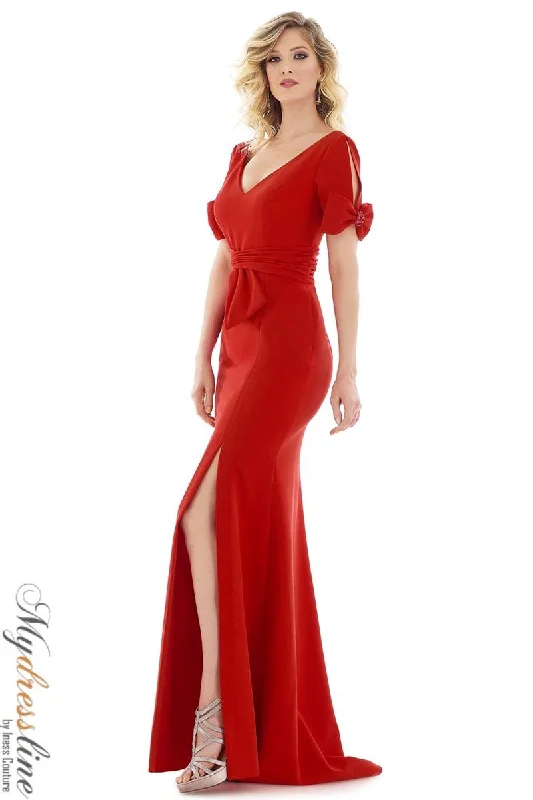 Mermaid - Style Women Dress with a Fitted Silhouette for Special OccasionsGia Franco 12989